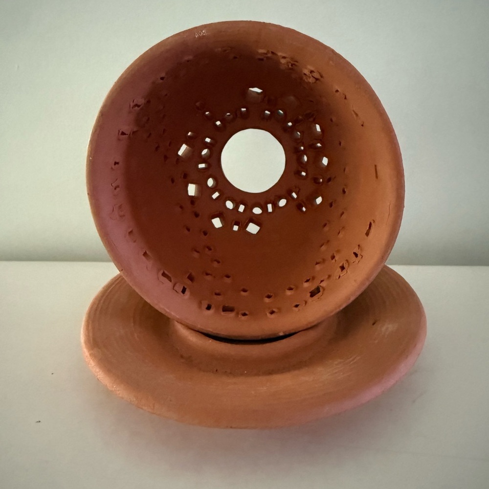 Fairy Lamp Terracotta With Decorative Fish Design. - Picture 5 of 9